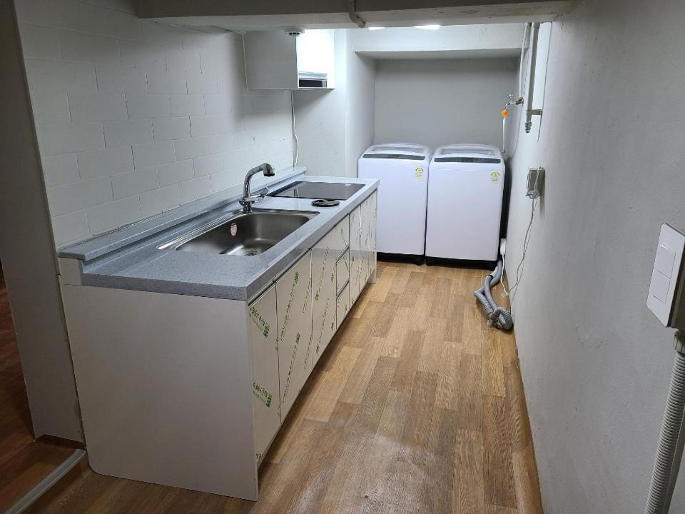 Joy Guest House 牙山市 外观 照片