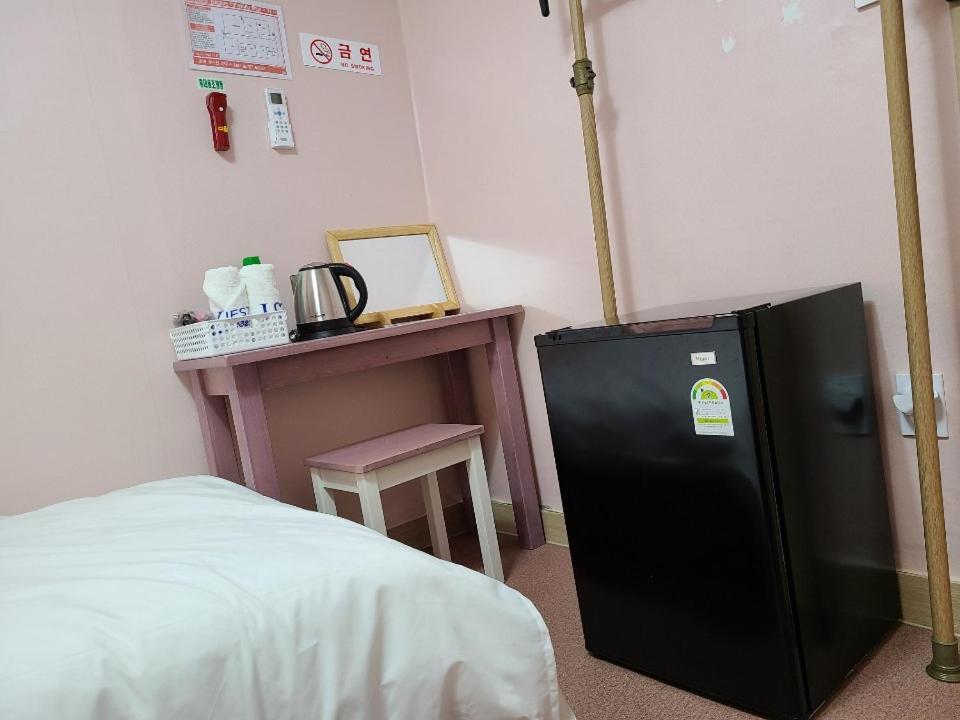 Joy Guest House 牙山市 外观 照片