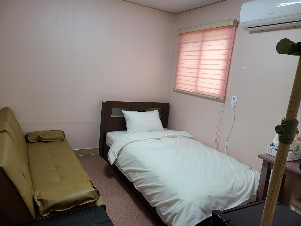 Joy Guest House 牙山市 外观 照片